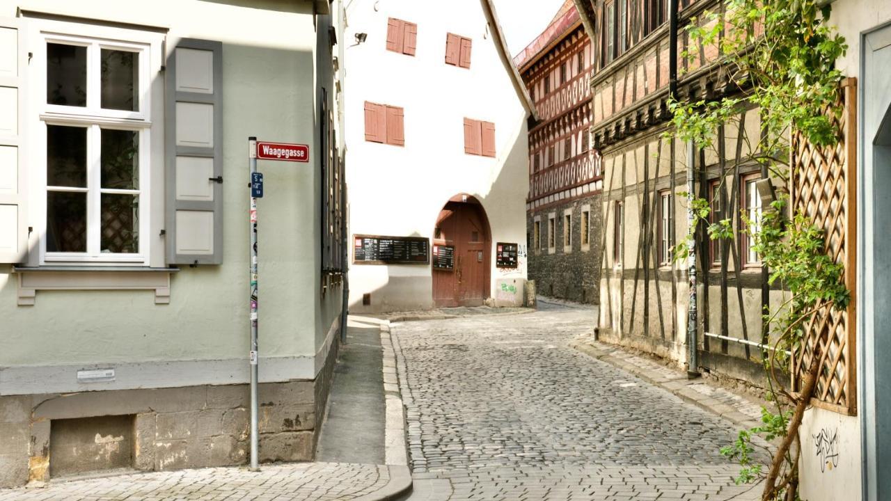 Gelber Loewe - Ferienwohnung In Der Erfurter Altstadt Extérieur photo